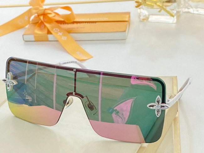 Louis Vuitton Sunglasses AAA+ ID:20220317-782